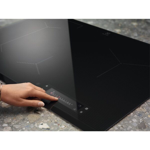 induktsioonpliidiplaat 60 cm Hob2Hoodiga 900 SensePro EIS6648, Electrolux - Image 8