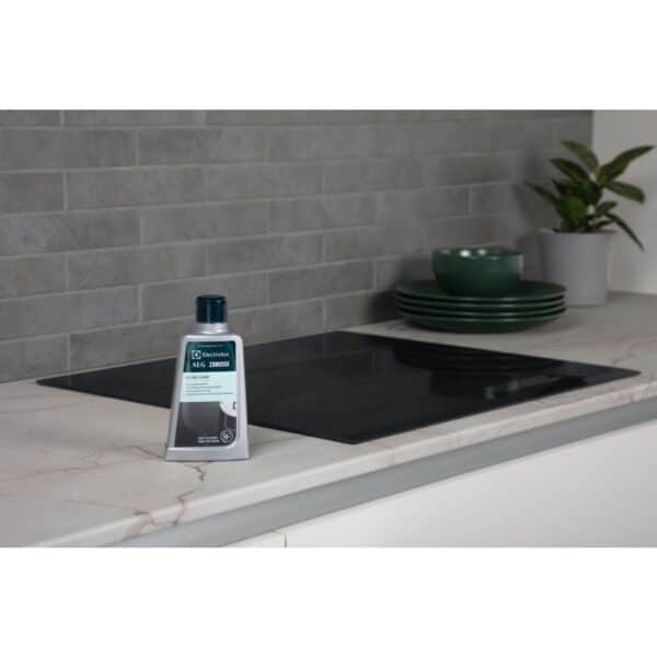 Vitro Care - Hob Cleaner (Recommended by Electrolux, AEG, Zanussi) 300 ml, Electrolux - Image 2