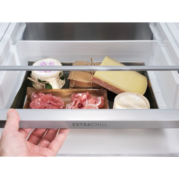 LRC8ME39B, 800 Eraldiseisev Jahekapp height 186 cm, Electrolux - Image 4