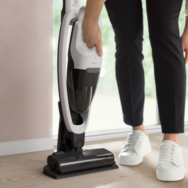 500 juhtmeta 2in1 varstolmuimeja ES52CB18SH, Electrolux - Image 9