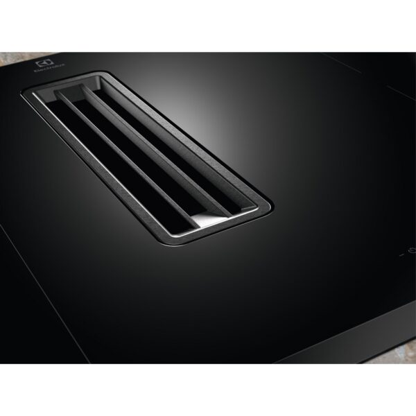 Pliidiplaat-õhupuhasti integreeritav 80 cm, ECC8549, Electrolux - Image 3